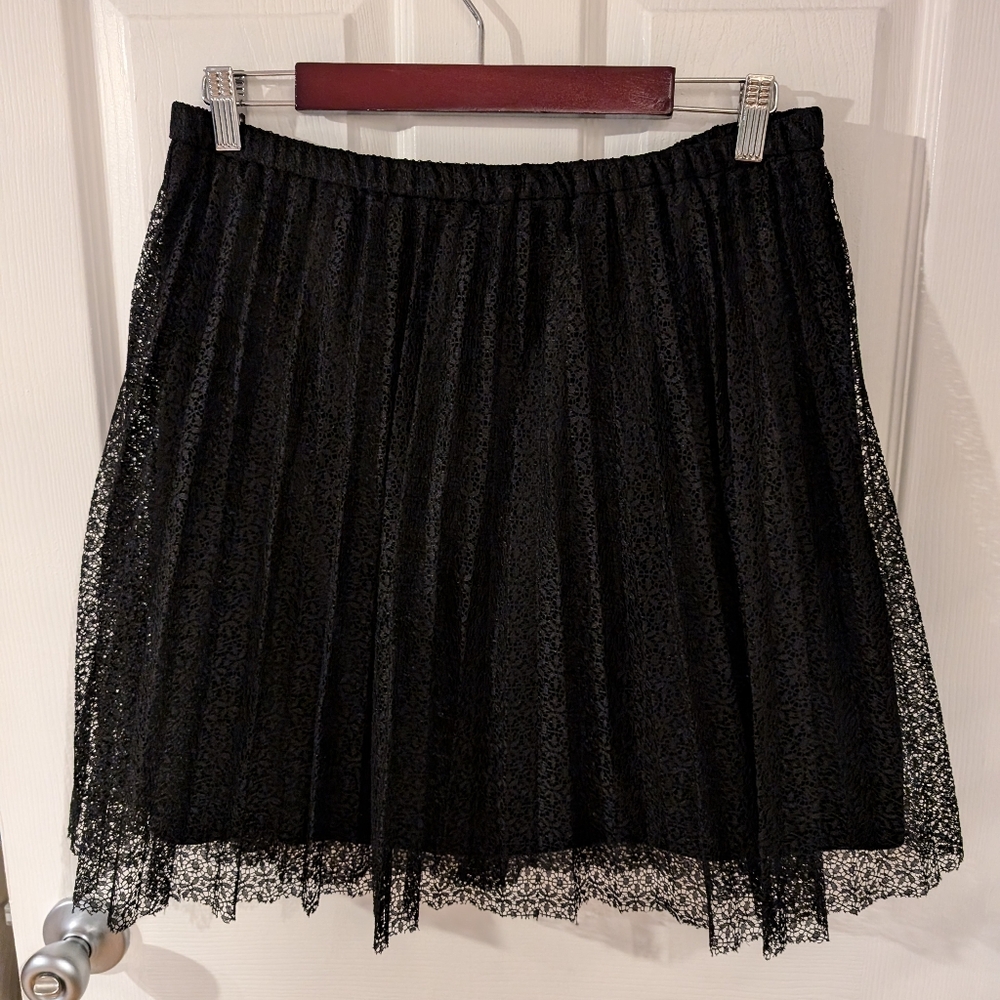 Black Lacy Mini Skirt Sz L